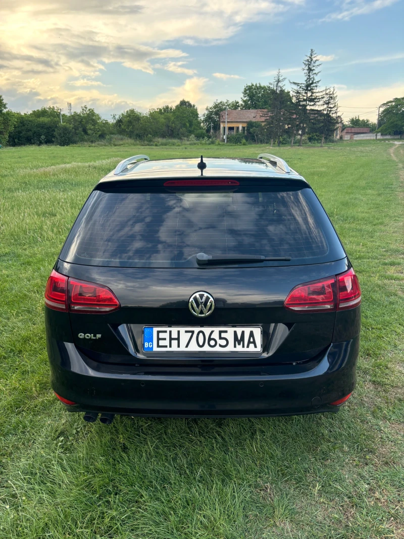 VW Golf, снимка 4 - Автомобили и джипове - 47551141