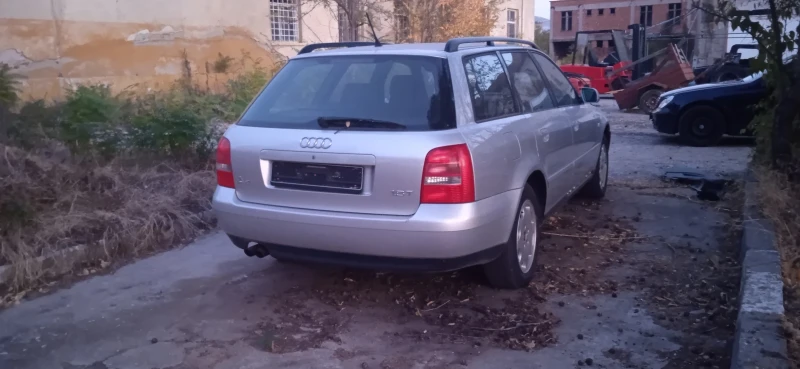 Audi A4 1, 8t, 2000, Facelift , снимка 2 - Автомобили и джипове - 49145208