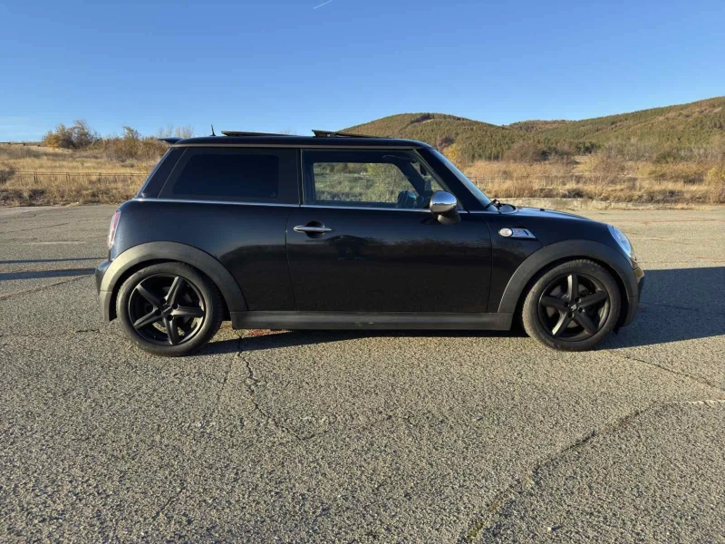 Mini Cooper s Sport, снимка 4 - Автомобили и джипове - 49320457