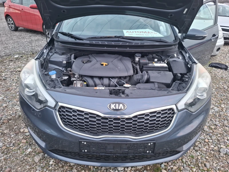 Kia Forte 1, 8i Automatic, снимка 9 - Автомобили и джипове - 52998751