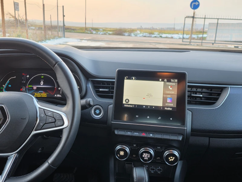 Renault Arkana 1.6 Business E-TECH 145, снимка 15 - Автомобили и джипове - 53181753