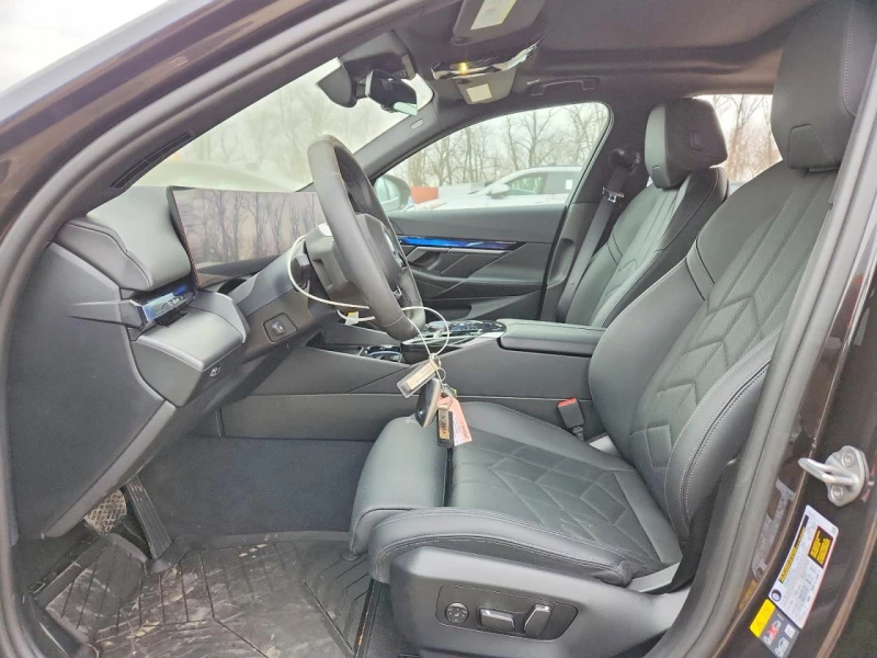 BMW i5 Edrive 40, снимка 7 - Автомобили и джипове - 53411542