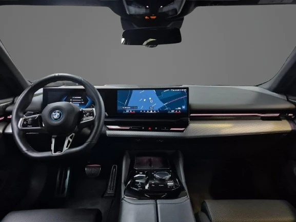 BMW 530 e = M-Sport = Shadow Line  | Mobile.bg   8