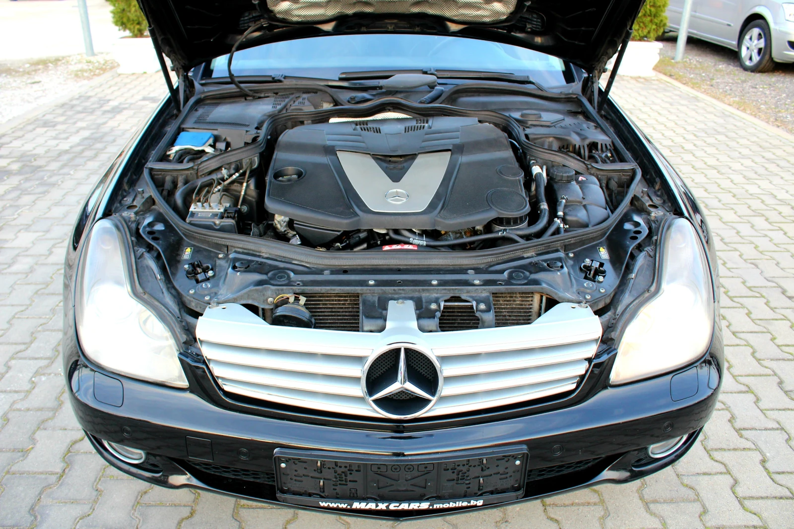 Mercedes-Benz CLS 320 СОБСТВЕН ЛИЗИНГ - изображение 8