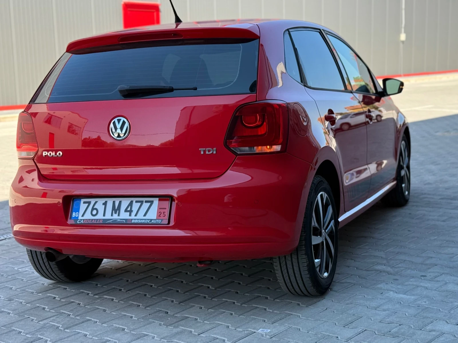 VW Polo 1.6 90 коня DSG Италия  - изображение 4