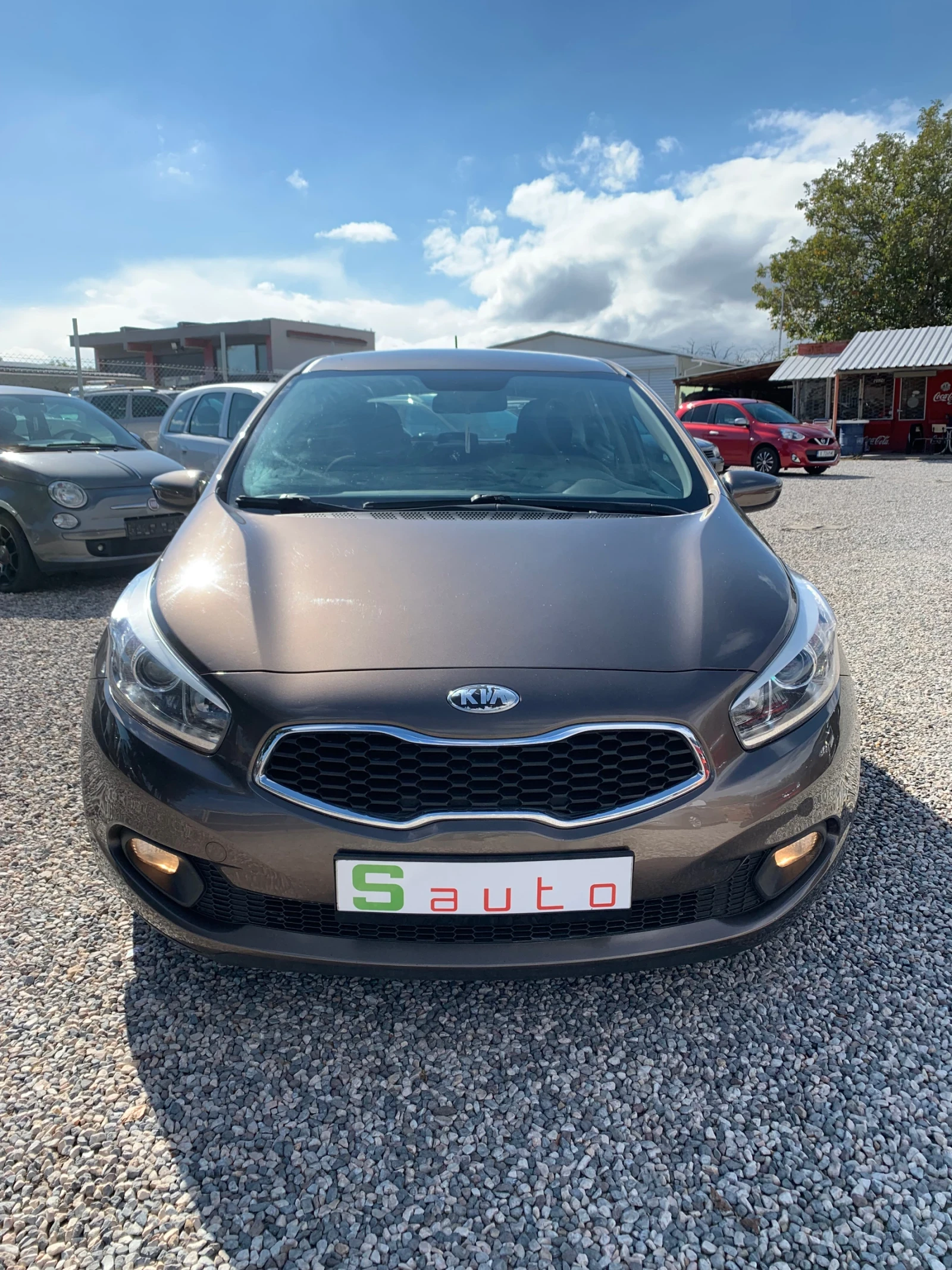 Kia Ceed 1.4i - изображение 2