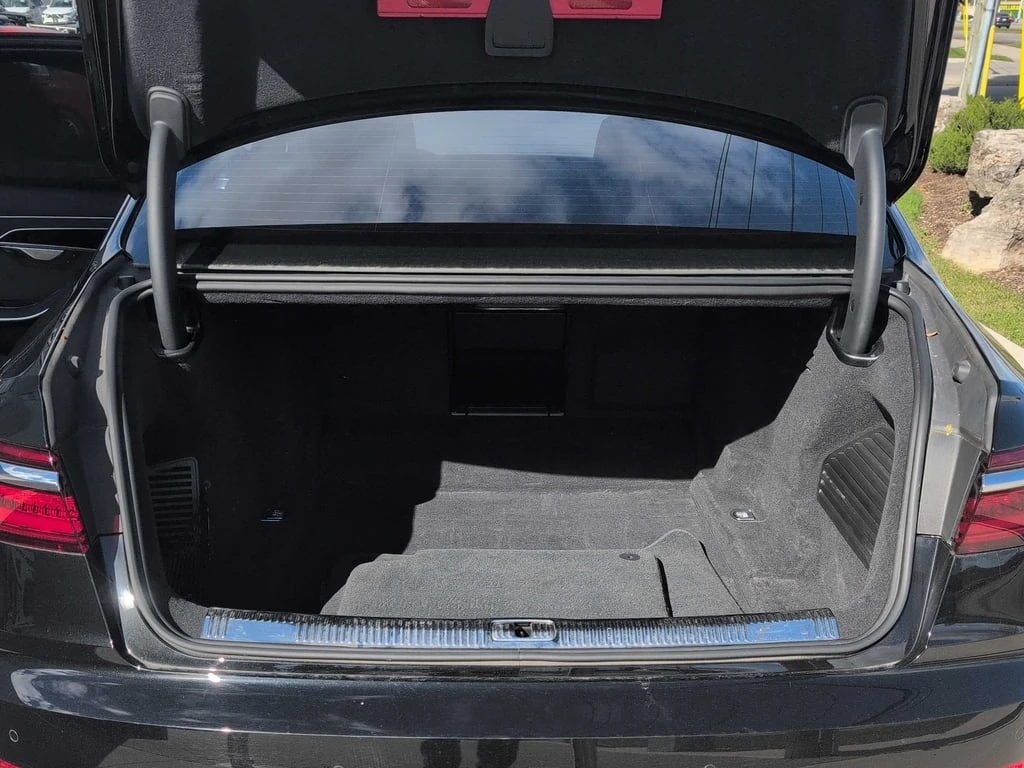 Audi A8 * L * 55 TFSI * CARFAX * БЕЗ ПЪРВОНАЧАЛНА ВНОС - изображение 10