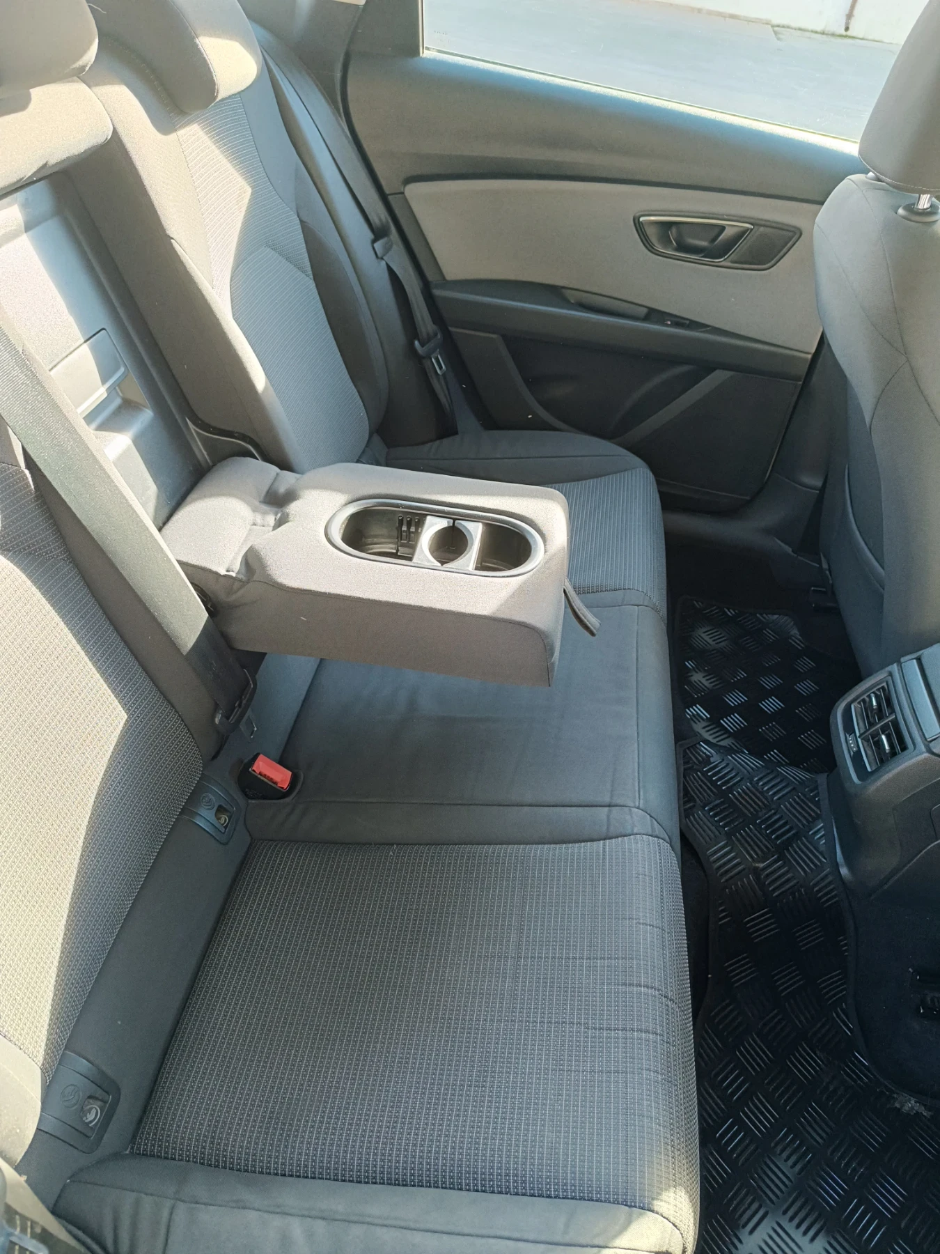 Seat Leon 1.5 TGI | Mobile.bg � ����������� 14