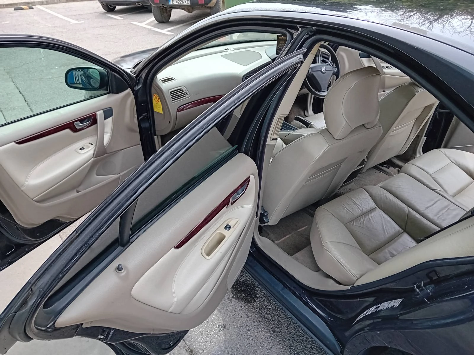 Volvo S60 TDI Common Rail, снимка 11 - Автомобили и джипове - 53838478