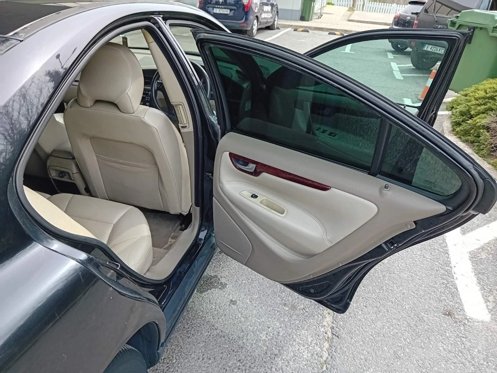 Volvo S60 TDI Common Rail, снимка 16 - Автомобили и джипове - 53838478