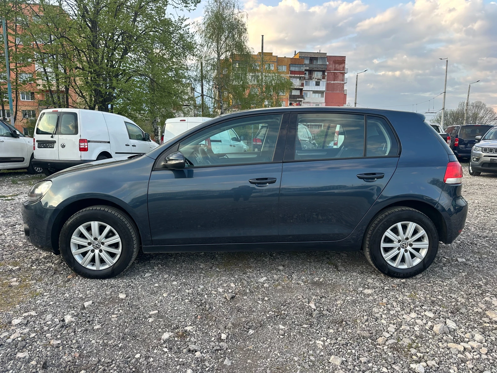 VW Golf 1.6TDI 105kc EVRO5, снимка 6 - Автомобили и джипове - 54235587