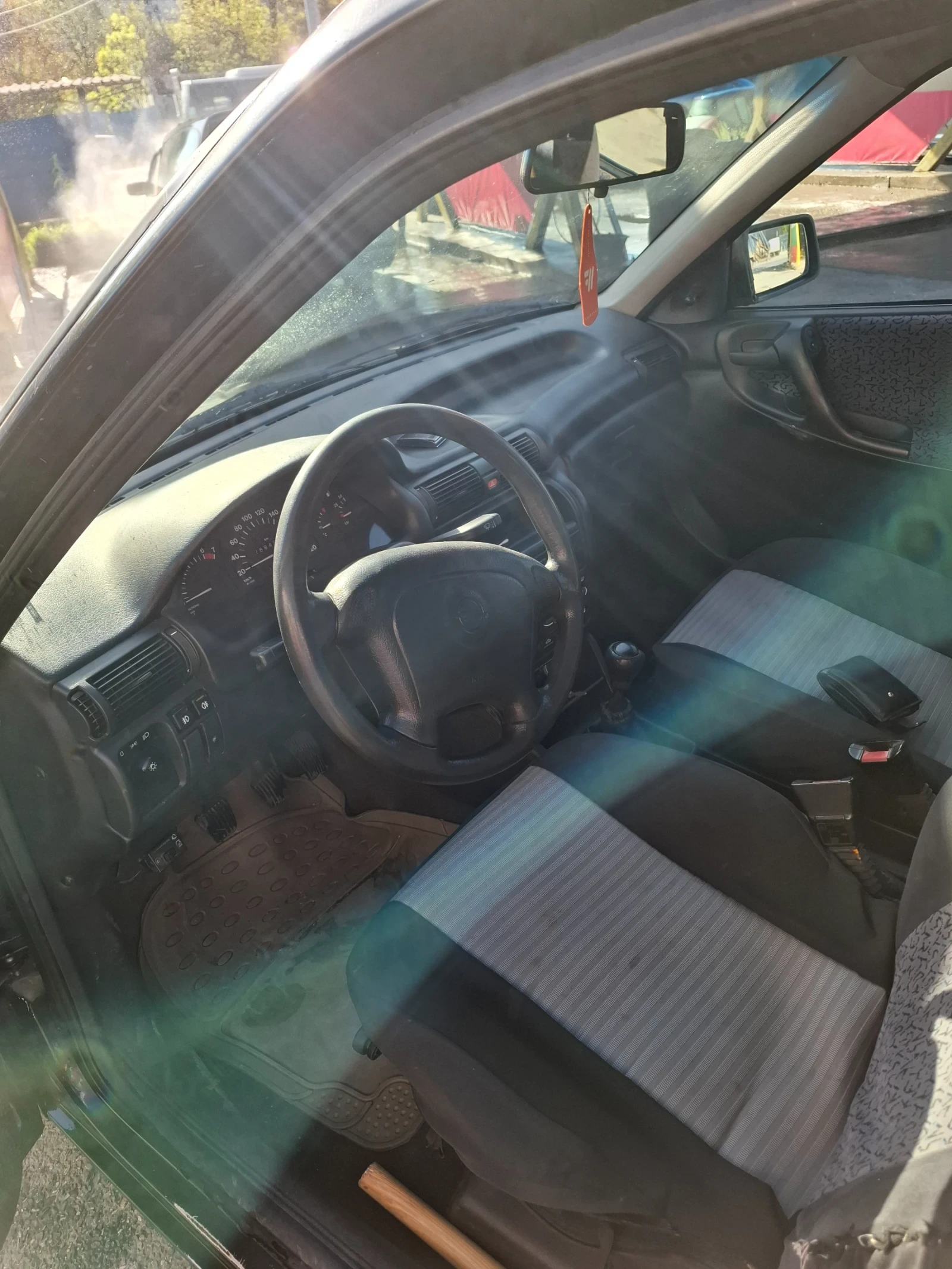 Opel Astra 1.4, снимка 7 - Автомобили и джипове - 54327568