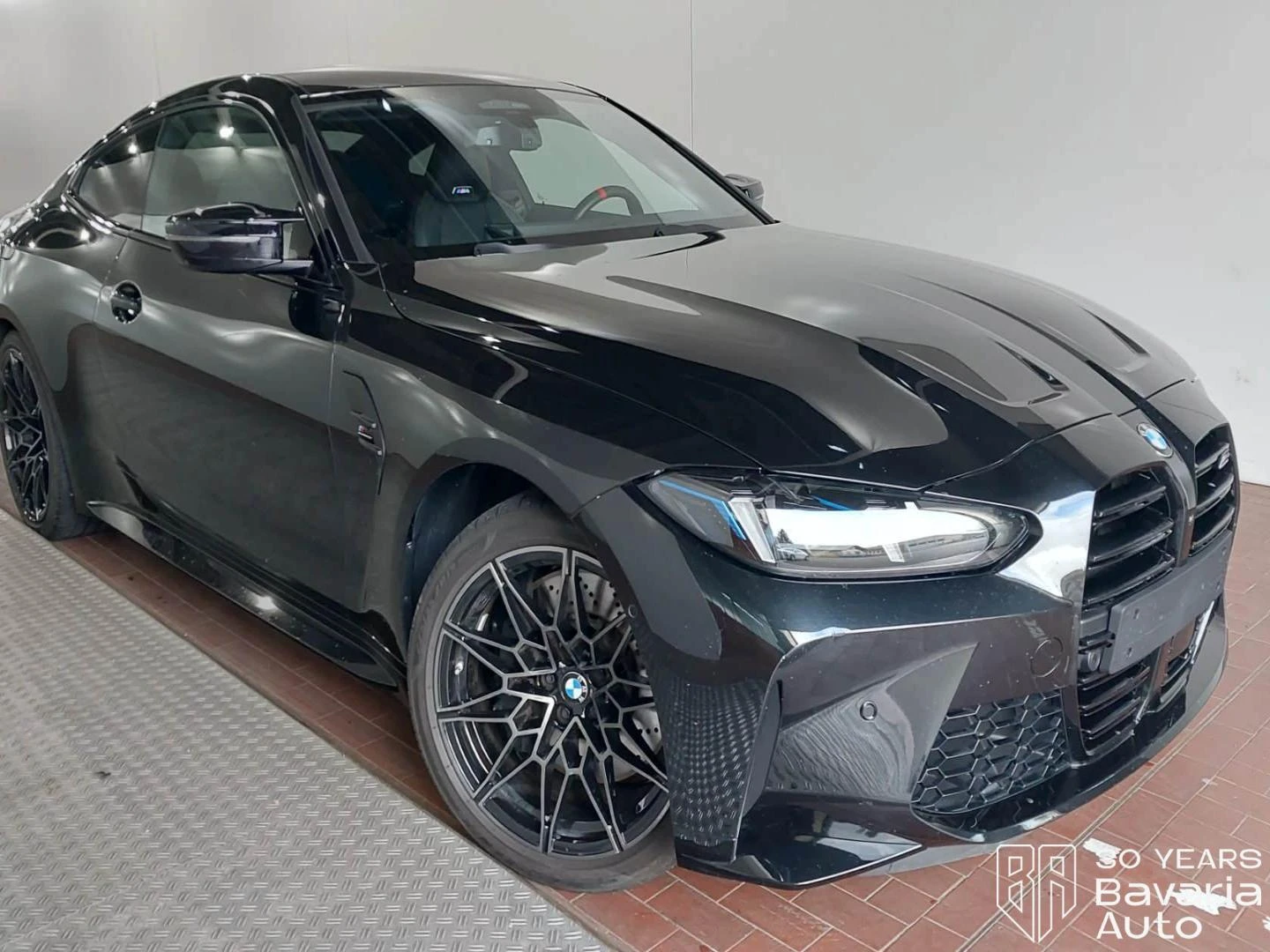 BMW M4 xDrive M Competition Coupe Sportautomatic, снимка 4 - Автомобили и джипове - 54345036