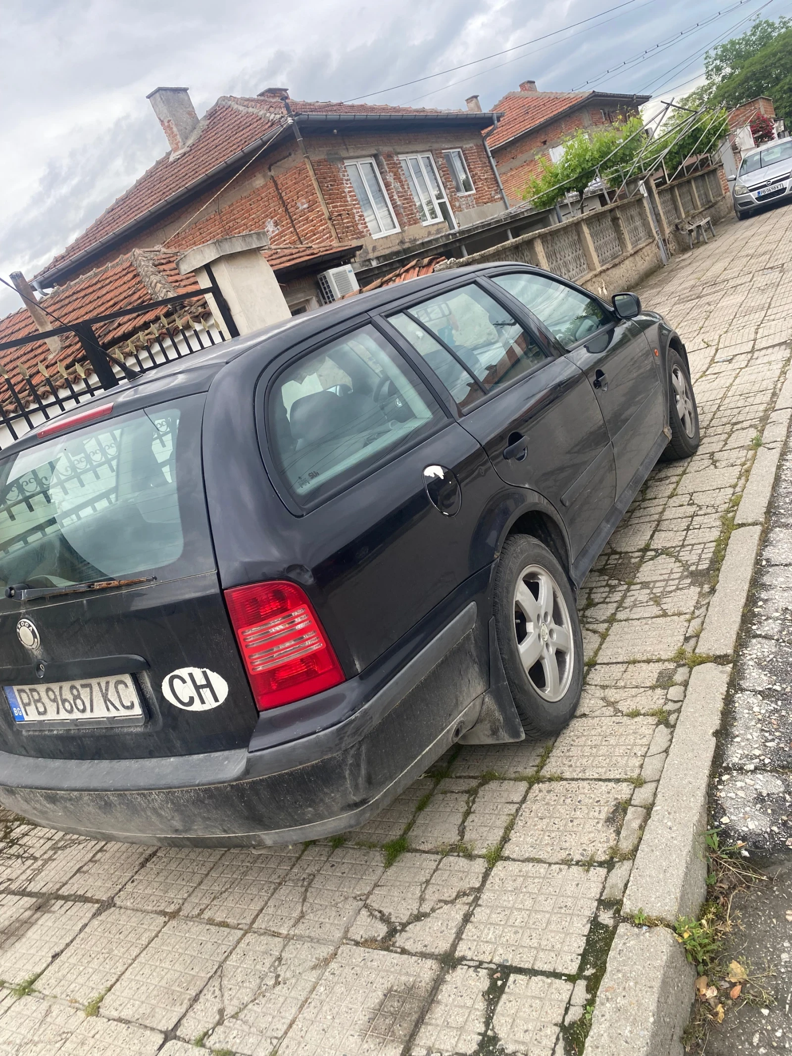Skoda Octavia 1.8T, снимка 5 - Автомобили и джипове - 54643347
