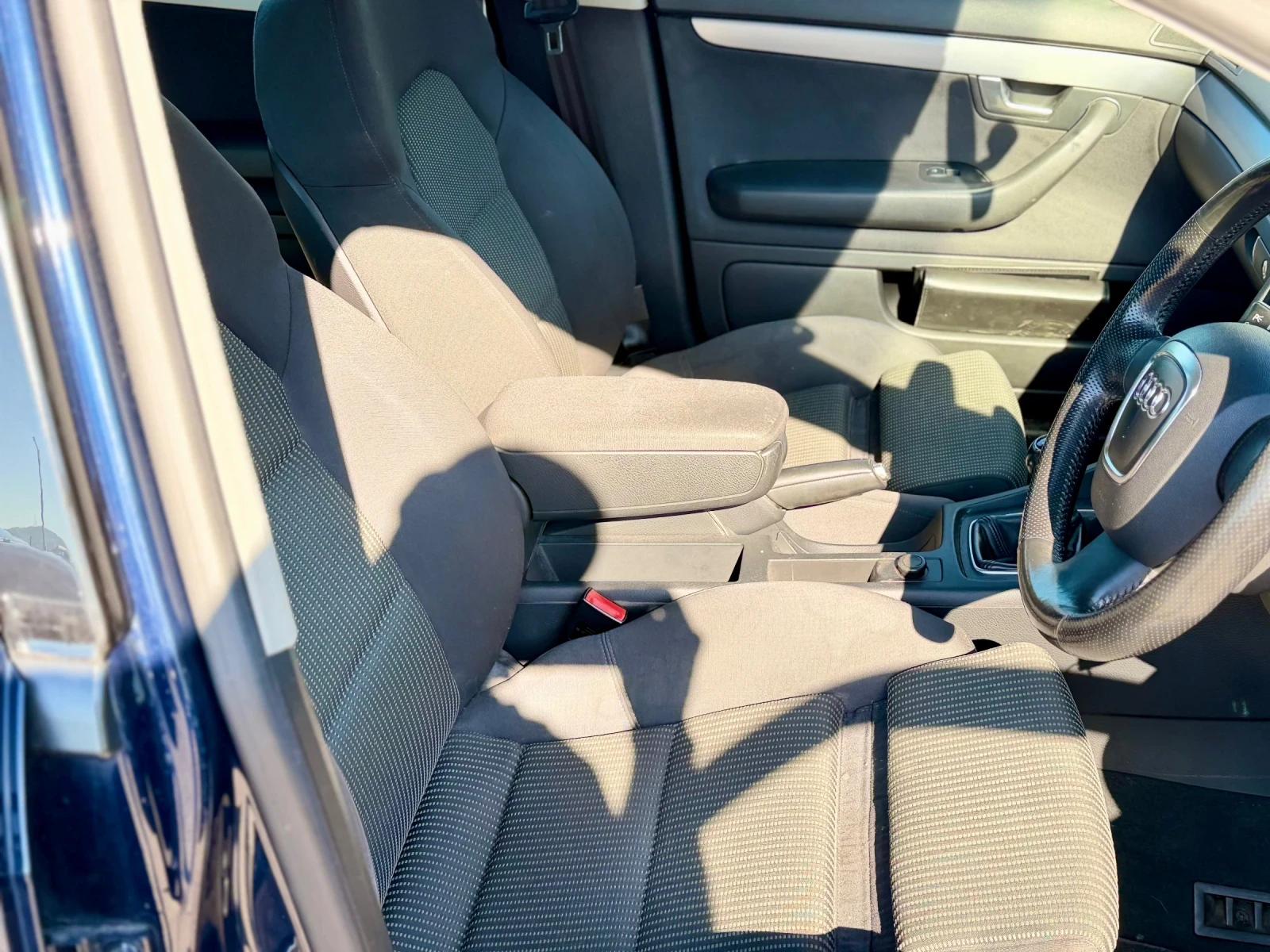 Audi A4 2.0TDI S Line, снимка 10 - Автомобили и джипове - 54665140