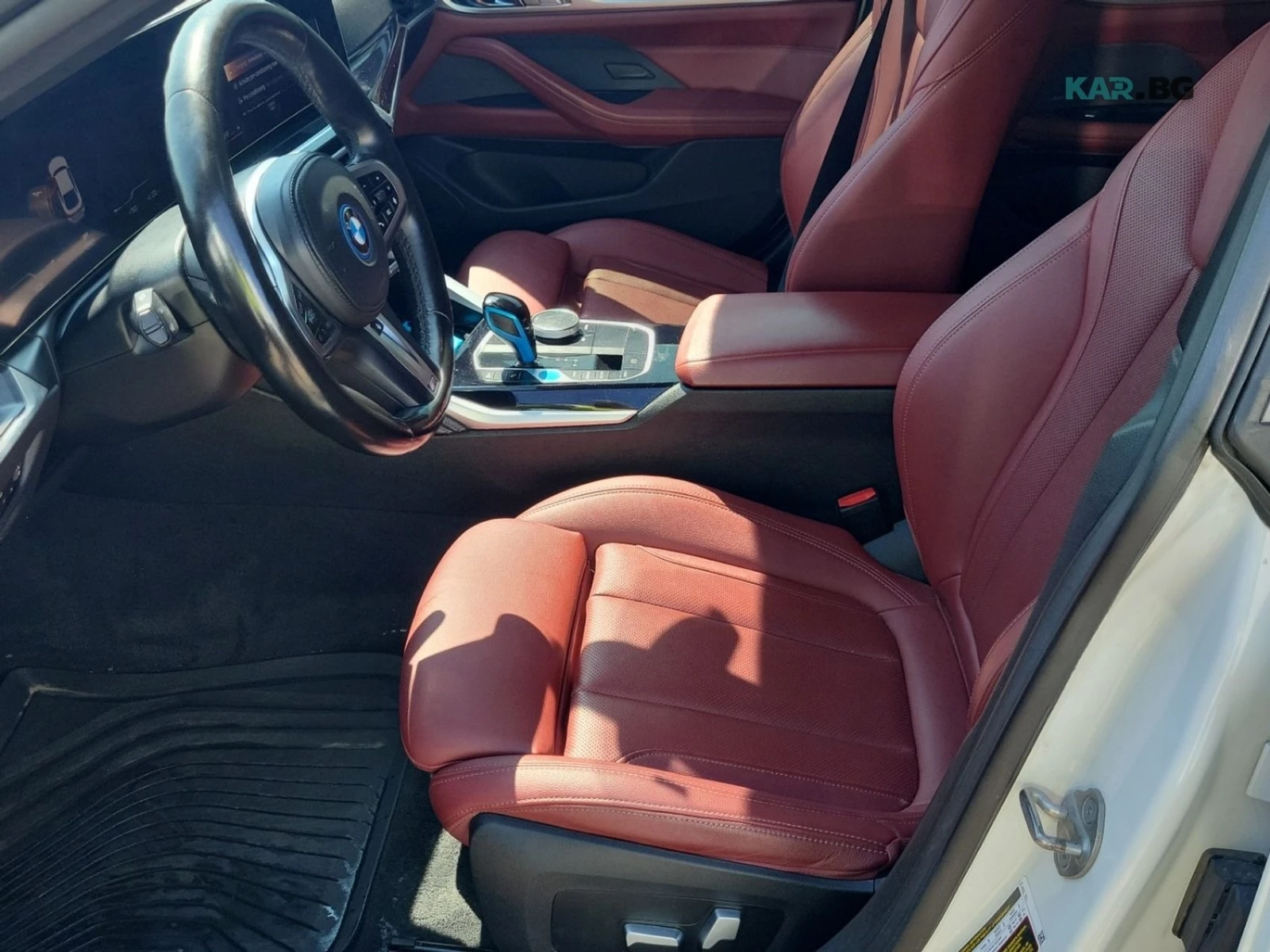 BMW i4 Gran Coupe Edrive40 * AвтоКредит * (ЦЕНА ДО БГ), снимка 10 - Автомобили и джипове - 54825403