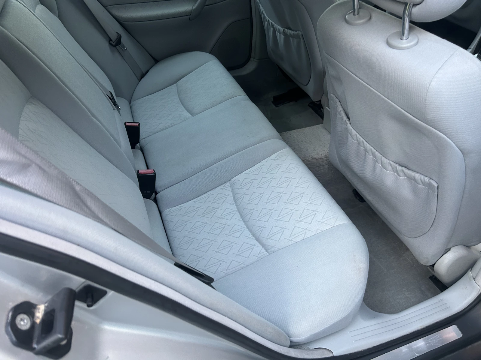 Mercedes-Benz 200, снимка 6 - Автомобили и джипове - 54989970