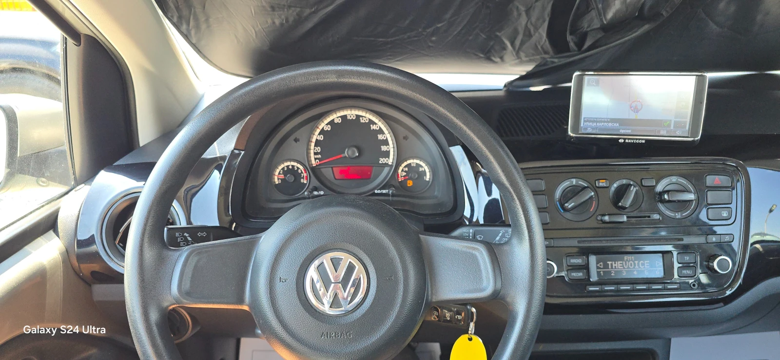 VW Up 1.0MPI/ NAVI /TOP/EURO 6B, снимка 10 - Автомобили и джипове - 55555041