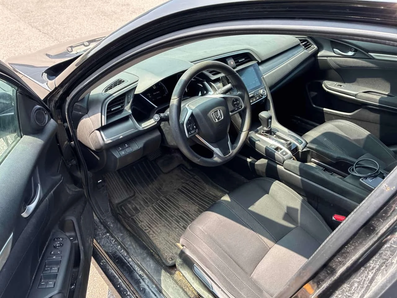 Honda Civic * EX * АВТОКРЕДИТ БЕЗ ПЪРВОНАЧАЛНА ВНОСКА* , снимка 5 - Автомобили и джипове - 55748775