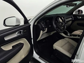 Volvo XC40 B4 Ultra Bright, снимка 10