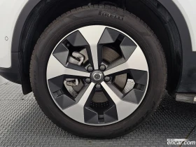 Volvo XC40 B4 Ultra Bright, снимка 5