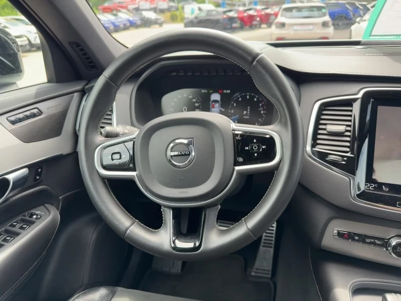 Volvo Xc90 T8/R-DESIGN/455HP/AWD/7S/PANO/360CAM/DIGITAL/612f, снимка 10 - Автомобили и джипове - 51408618