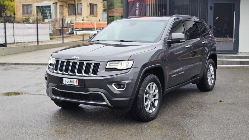 Jeep Grand cherokee Limited 3.0CRD CH-СЕРВИЗНА ИСТ.-ТОП СЪСТ-ЛИЗИНГ, снимка 3 - Автомобили и джипове - 51988296