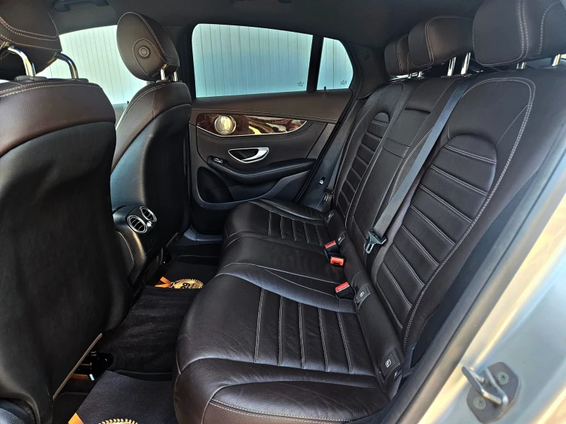 Mercedes-Benz GLC 220 COUPE/AMG/GERMANY/360CAME, снимка 15 - Автомобили и джипове - 52065507