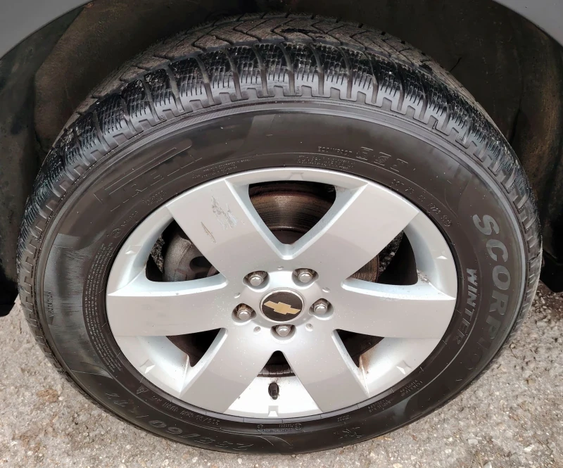 Chevrolet Captiva 2.4i/GPL/AWD/6+ 1, снимка 9 - Автомобили и джипове - 52396645