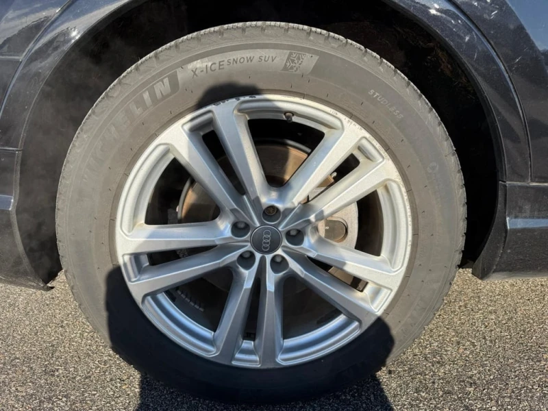 Audi Q7 2019 Technik 55 TFSI quattro * CARFAX * , снимка 6 - Автомобили и джипове - 53183218