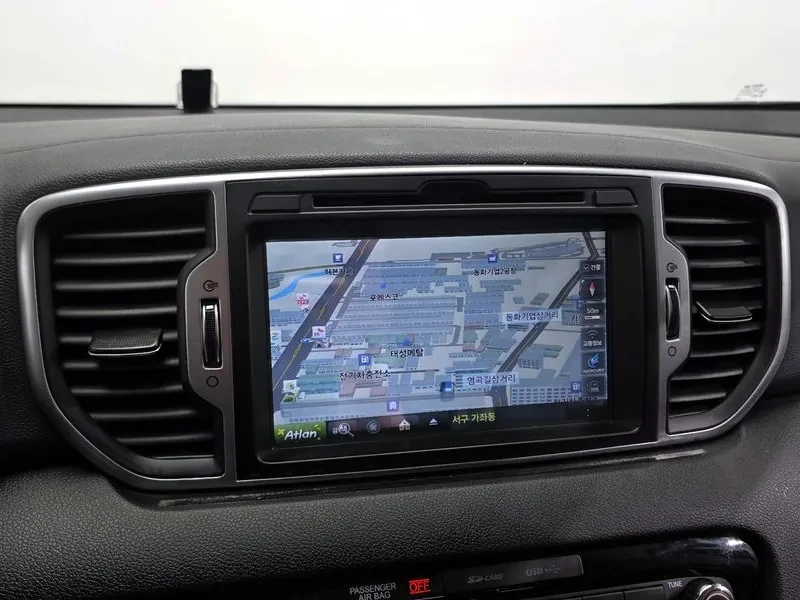 Kia Sportage 4Th Generation Diesel 1.7 2Wd Trendy, снимка 14 - Автомобили и джипове - 55076605