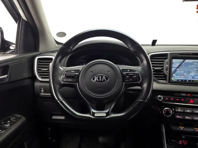 Kia Sportage 4Th Generation Diesel 1.7 2Wd Trendy, снимка 13 - Автомобили и джипове - 55076605