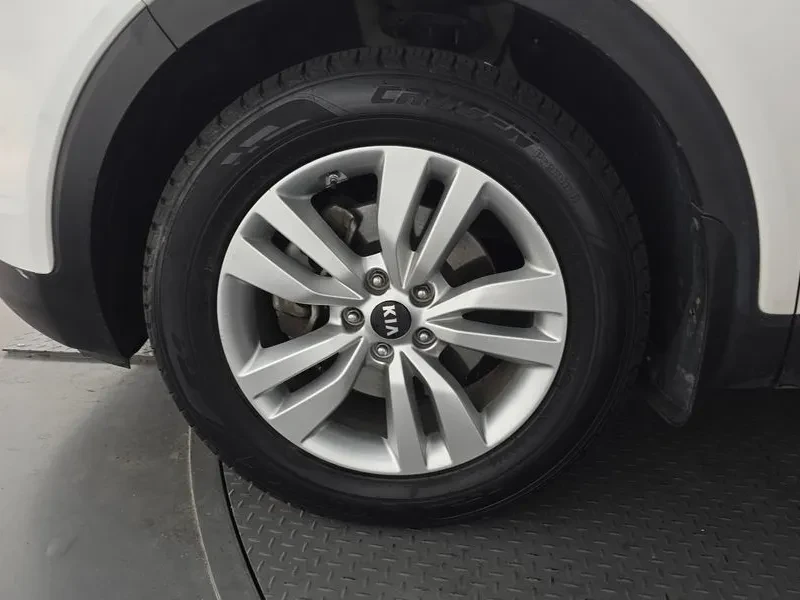 Kia Sorento 2.2 CRDI 4WD - ���� 30% ����� | Mobile.bg � ����������� 5