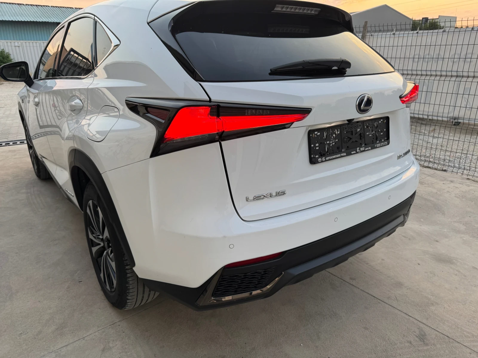 Lexus NX 300h F-Sport | Mobile.bg   4