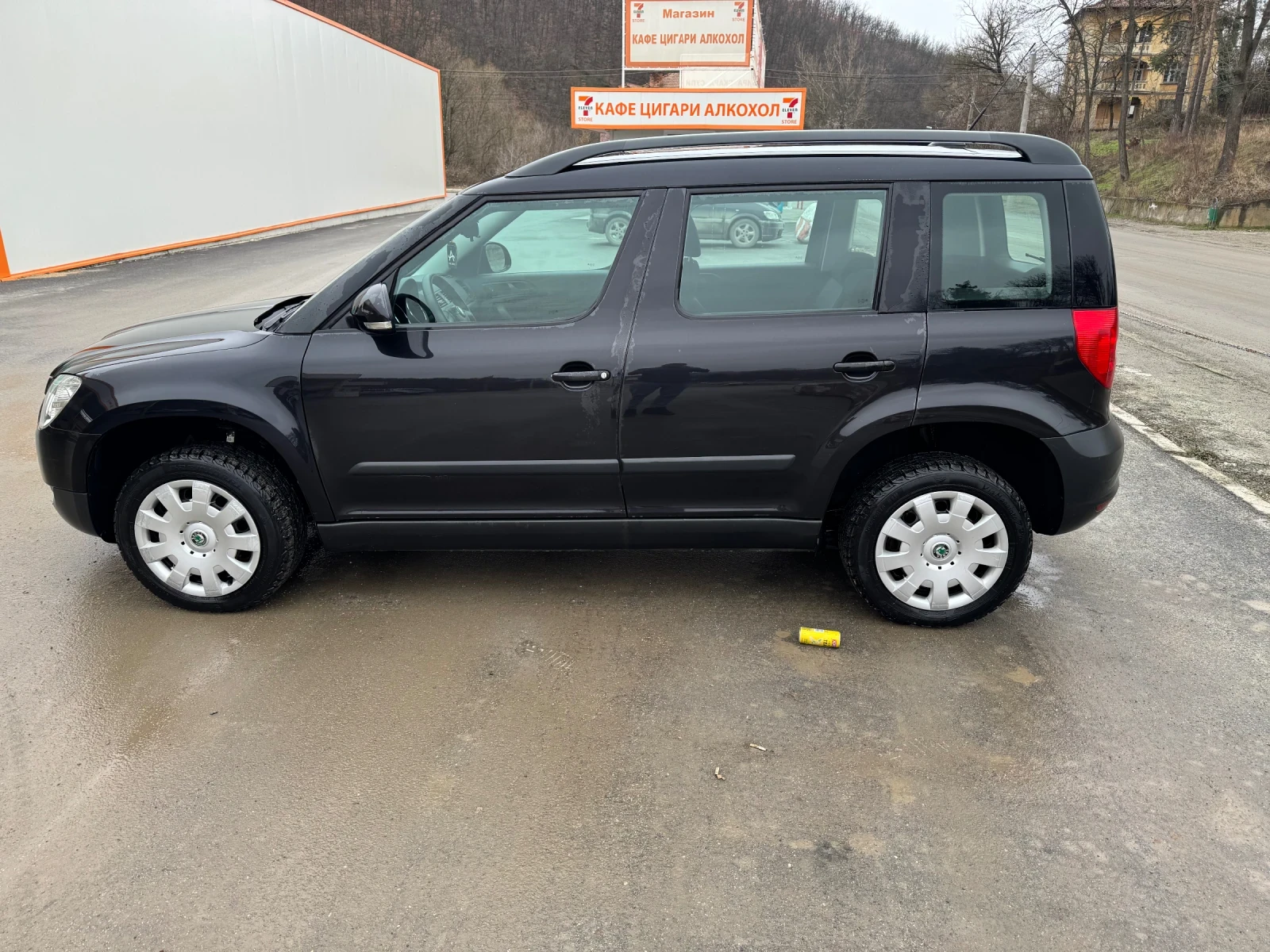 Skoda Yeti, снимка 4 - Автомобили и джипове - 53832722