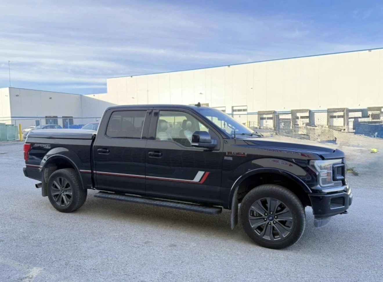 Ford F150 Lariat sports edition , снимка 4 - Автомобили и джипове - 53965762