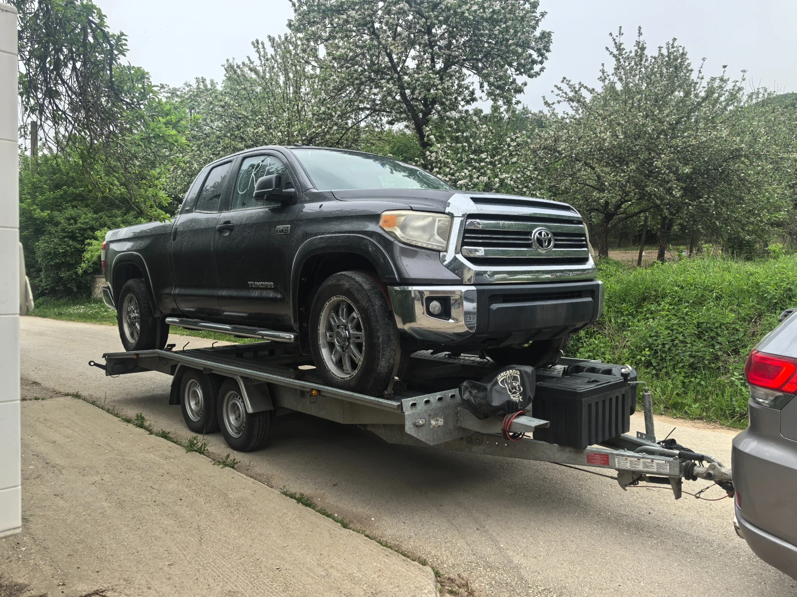 Toyota Tundra 5.7 4х4 2017, снимка 3 - Автомобили и джипове - 54481483