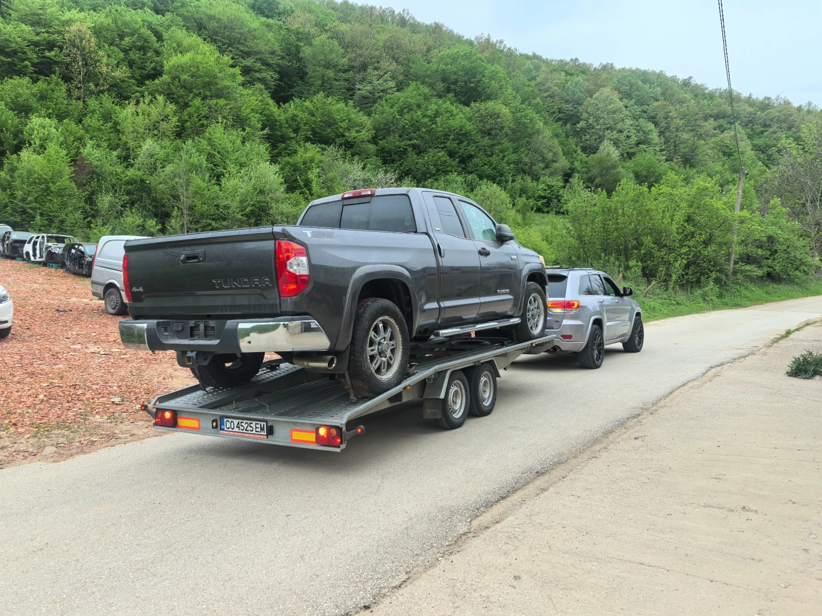 Toyota Tundra 5.7 4х4 2017, снимка 2 - Автомобили и джипове - 54481483