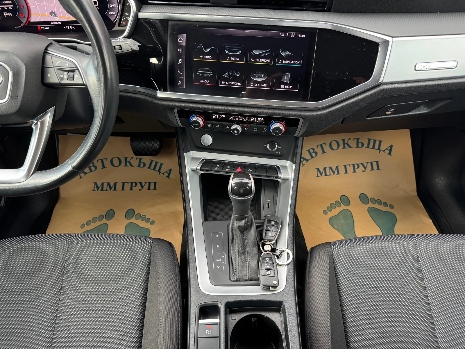 Audi Q3 35TFSI-S-line-ЛИЗИНГ, снимка 10 - Автомобили и джипове - 54567627