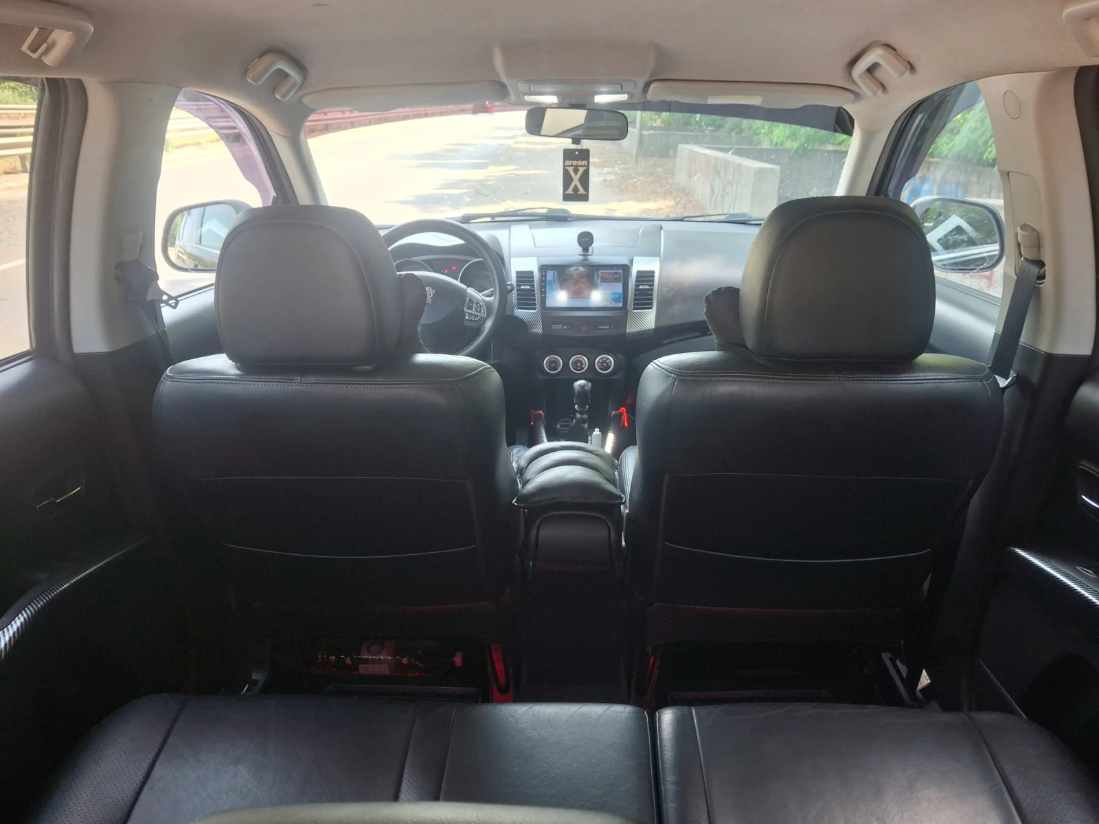 Peugeot 4007 2.2 156hp, снимка 7 - Автомобили и джипове - 55099532