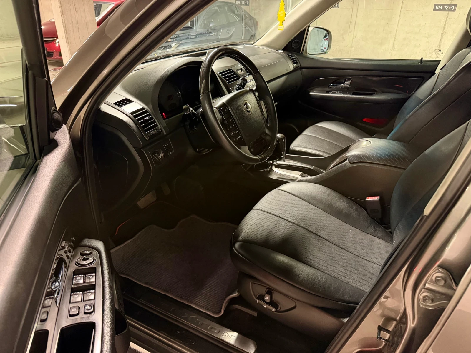 SsangYong Rexton 2.0xdi - Автоматик, снимка 8 - Автомобили и джипове - 55213658