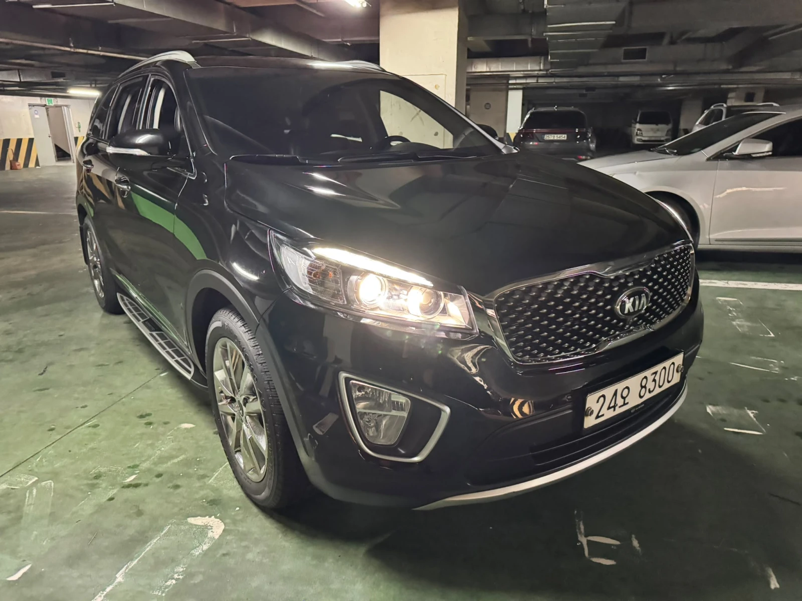 Kia Sorento 2.2CRDI/4x4/7 МЕСТА/ОЧАКВАН ВНОС !!!, снимка 7 - Автомобили и джипове - 55361543
