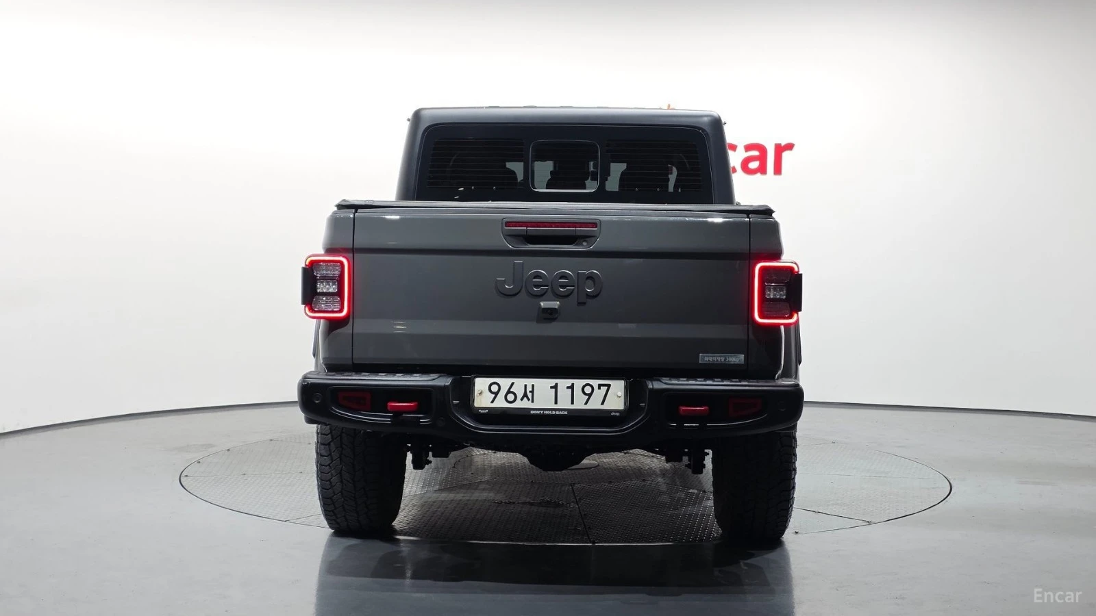 Jeep Gladiator RUBICON* 3.6* ДИСТРОНИК* ПОДГРЕВ* КАМЕРА* , снимка 4 - Автомобили и джипове - 55613915