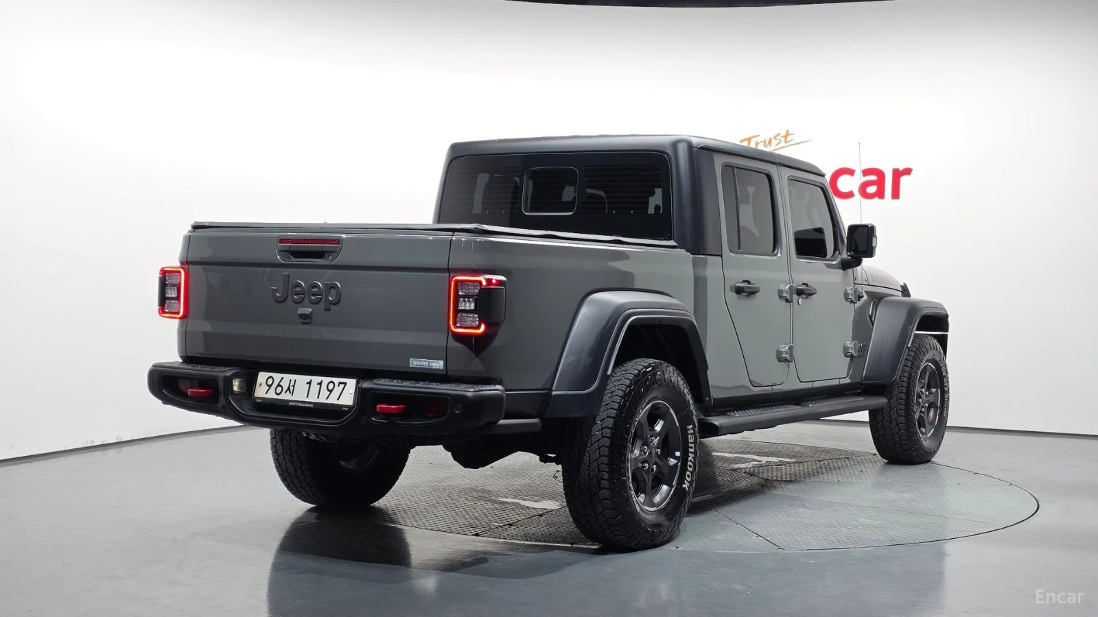 Jeep Gladiator RUBICON* 3.6* ДИСТРОНИК* ПОДГРЕВ* КАМЕРА* , снимка 3 - Автомобили и джипове - 55613915