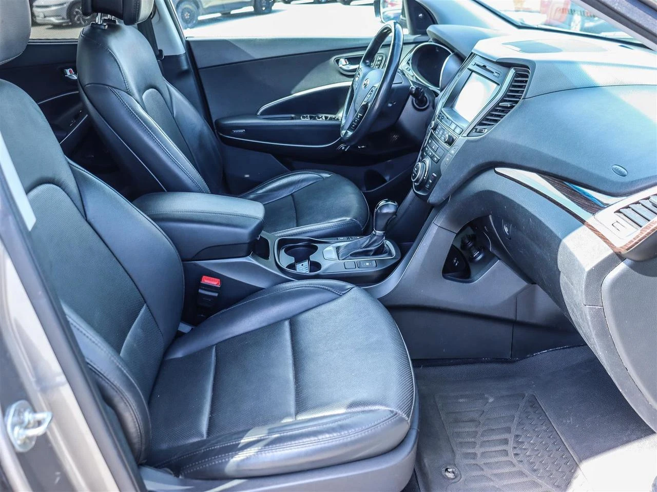 Hyundai Santa fe Sport Limited, снимка 12 - Автомобили и джипове - 55664701