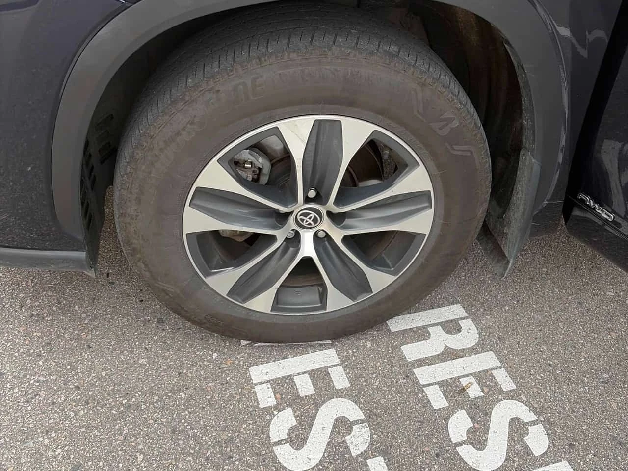 Toyota Highlander * Hybrid XLE * CARFAX * ����� �� ����������� | Mobile.bg � ����������� 7