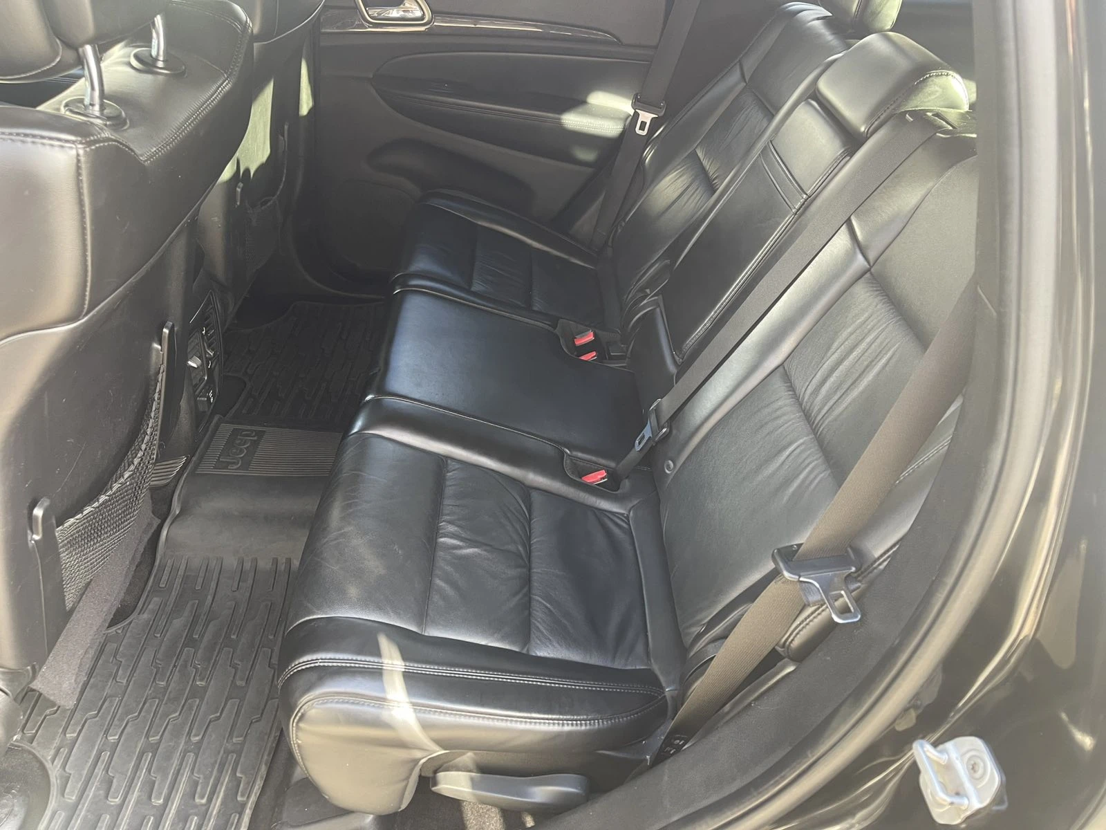Jeep Grand cherokee 3.6 Laredo LPG/ГАЗ, снимка 15 - Автомобили и джипове - 56527138