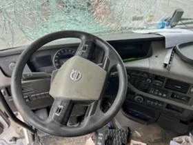 Volvo Fh 460 МЕГА, снимка 8