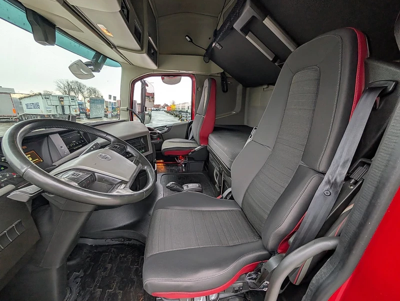 Volvo Fh 460, снимка 12 - Камиони - 53300288