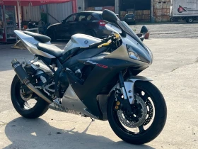     Yamaha YZF-R1 Rn09